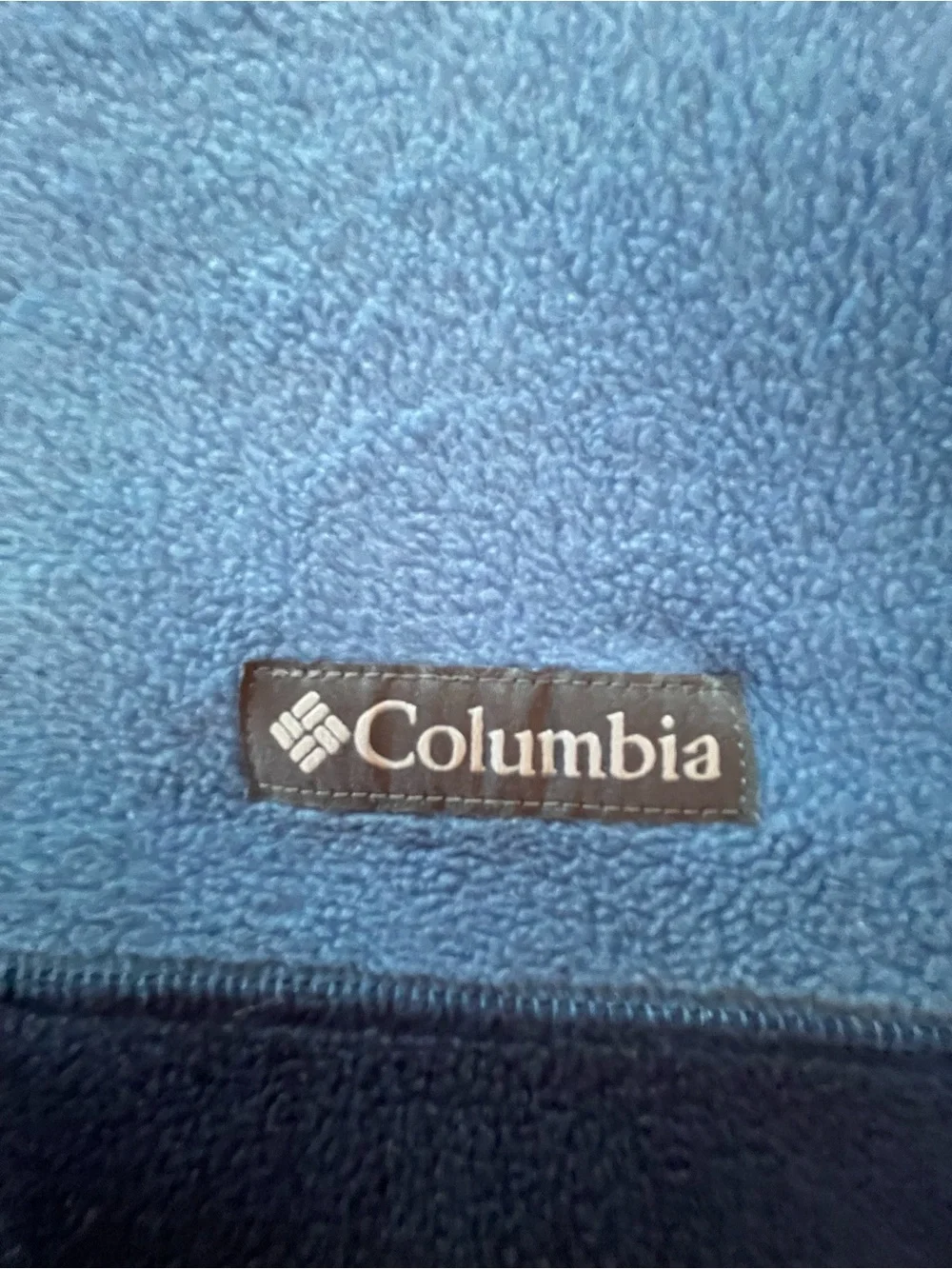 Columbia Two-Tone Light Blue and Navy Snap Pullover Fleece XXL